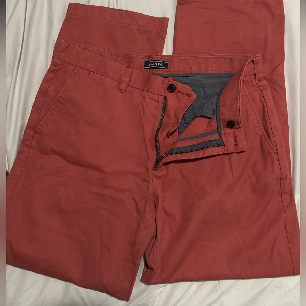 Lands End Men’s traditional fit
Size 34